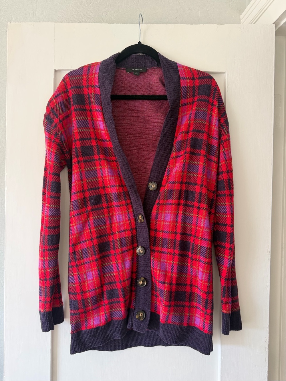 Ann Taylor M Button Front Red and Purple Plaid V-Neck Sweater Coat